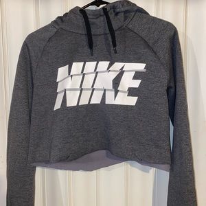 Nike hoodie cropped, dark gray, worn a few times.